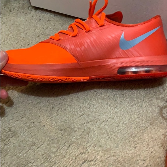 Orange and grey Kevin Durant’s - Picture 2 of 3